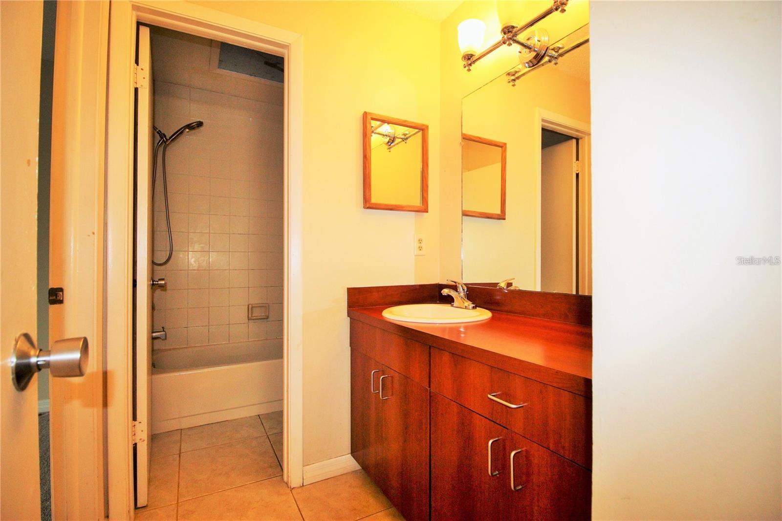 PHEASANT RUN AT ROSEMONT CONDO - Residential