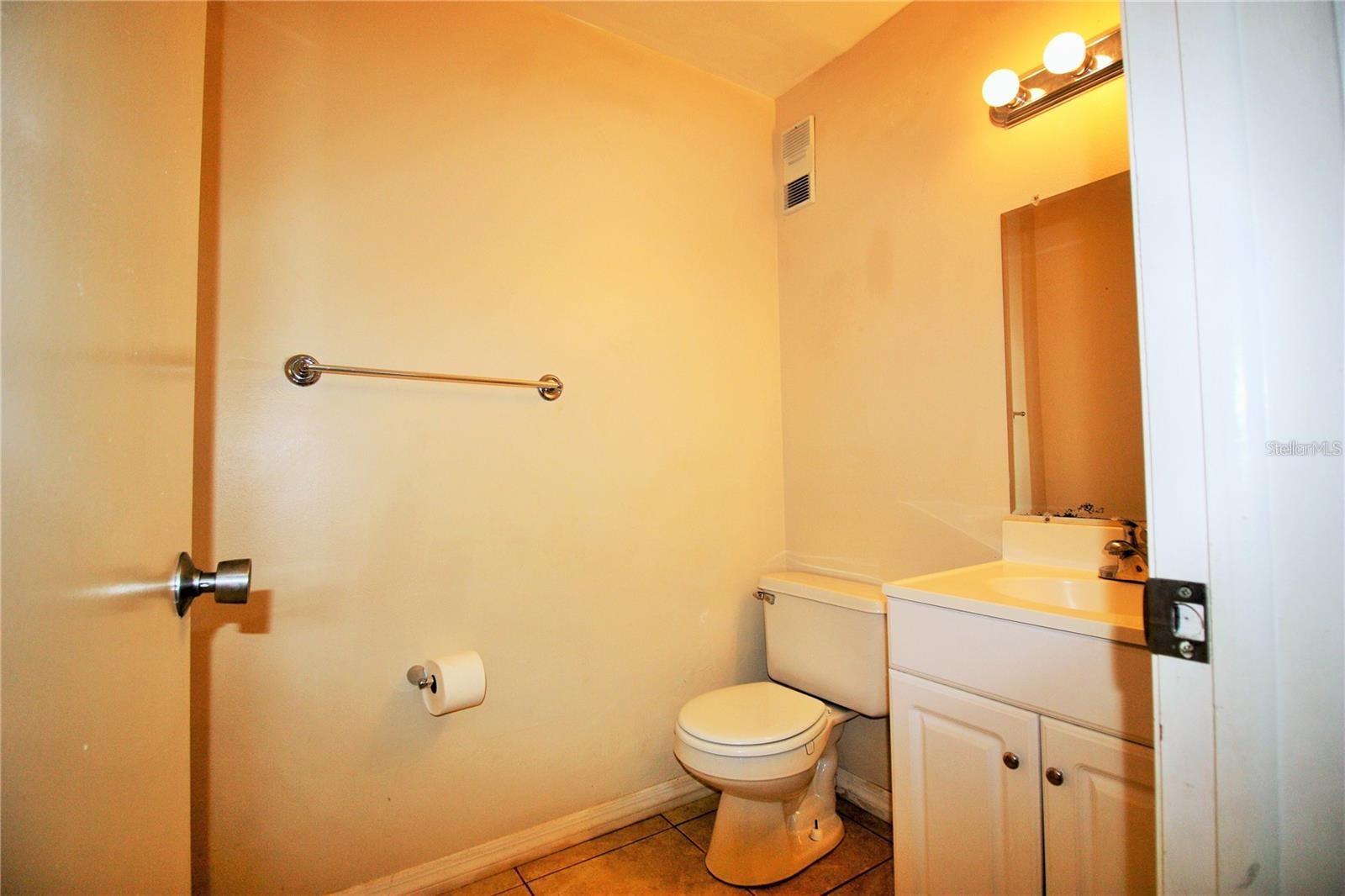 PHEASANT RUN AT ROSEMONT CONDO - Residential