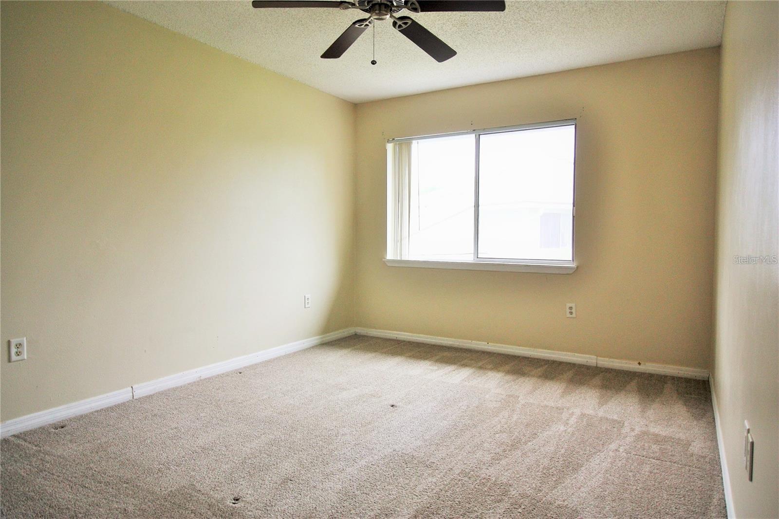 PHEASANT RUN AT ROSEMONT CONDO - Residential