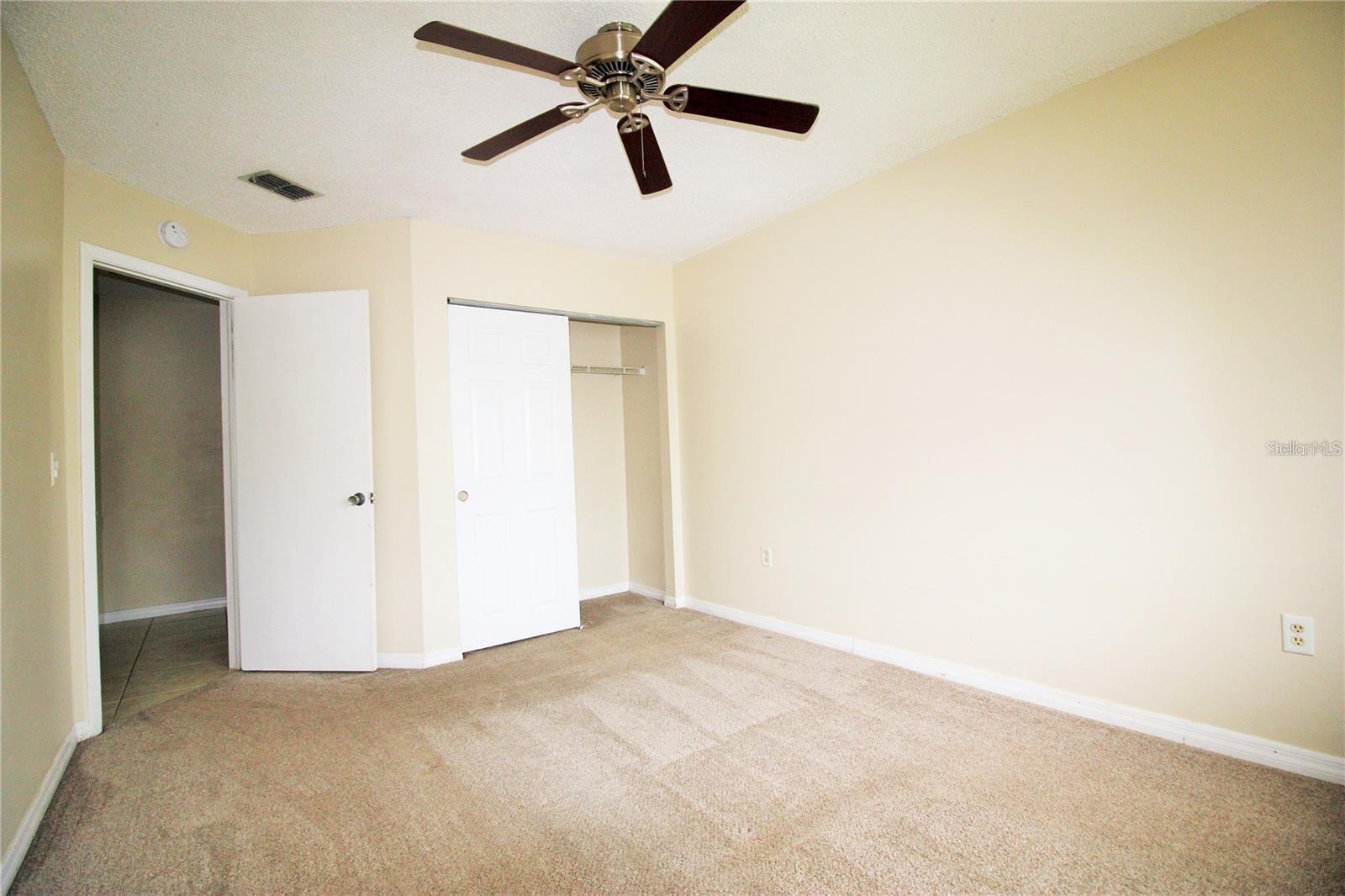 PHEASANT RUN AT ROSEMONT CONDO - Residential