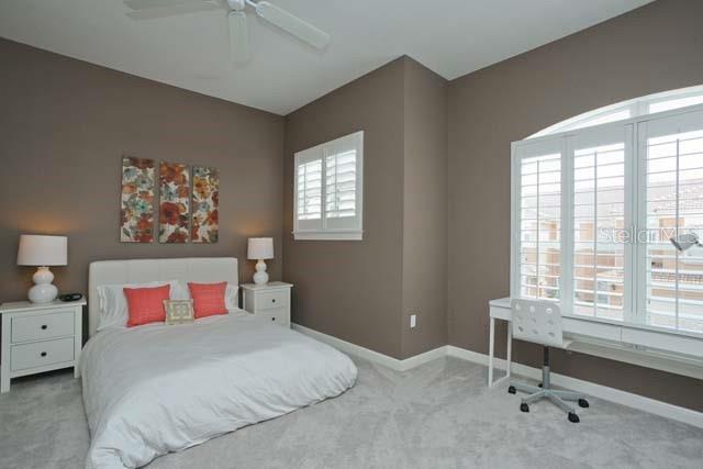 ACADEMY PARK PH IV & V - Residential Lease