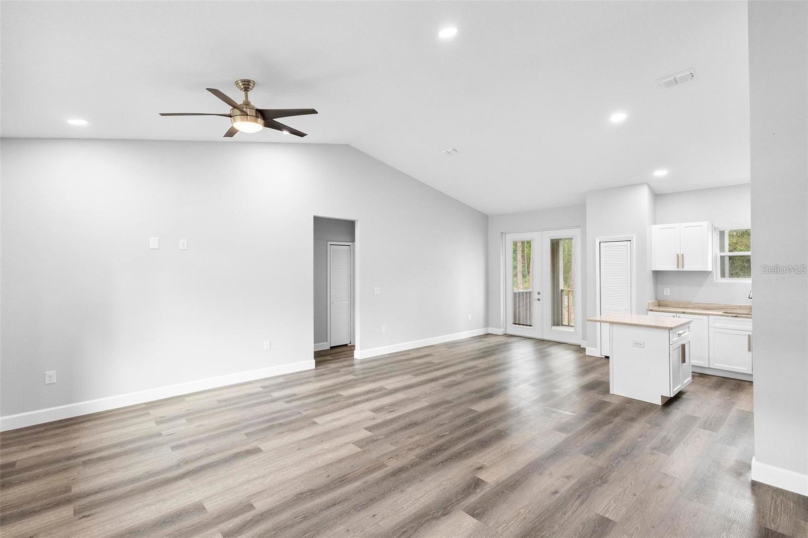 DAYTONA PARK ESTATES SEC F - Residential