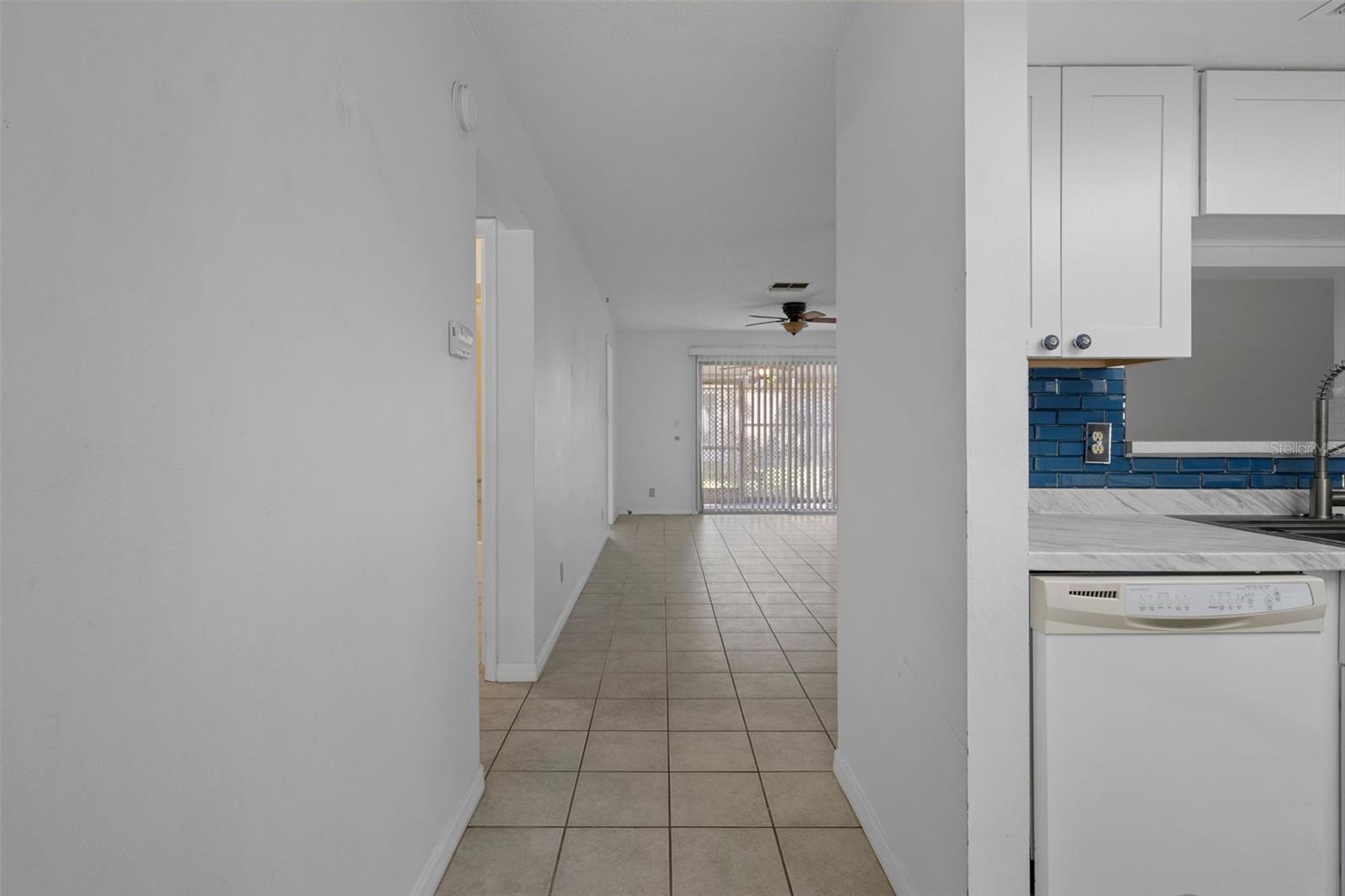 601 N HERCULES AVENUE 1602