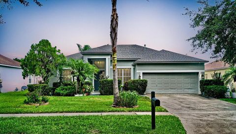 A home in VALRICO