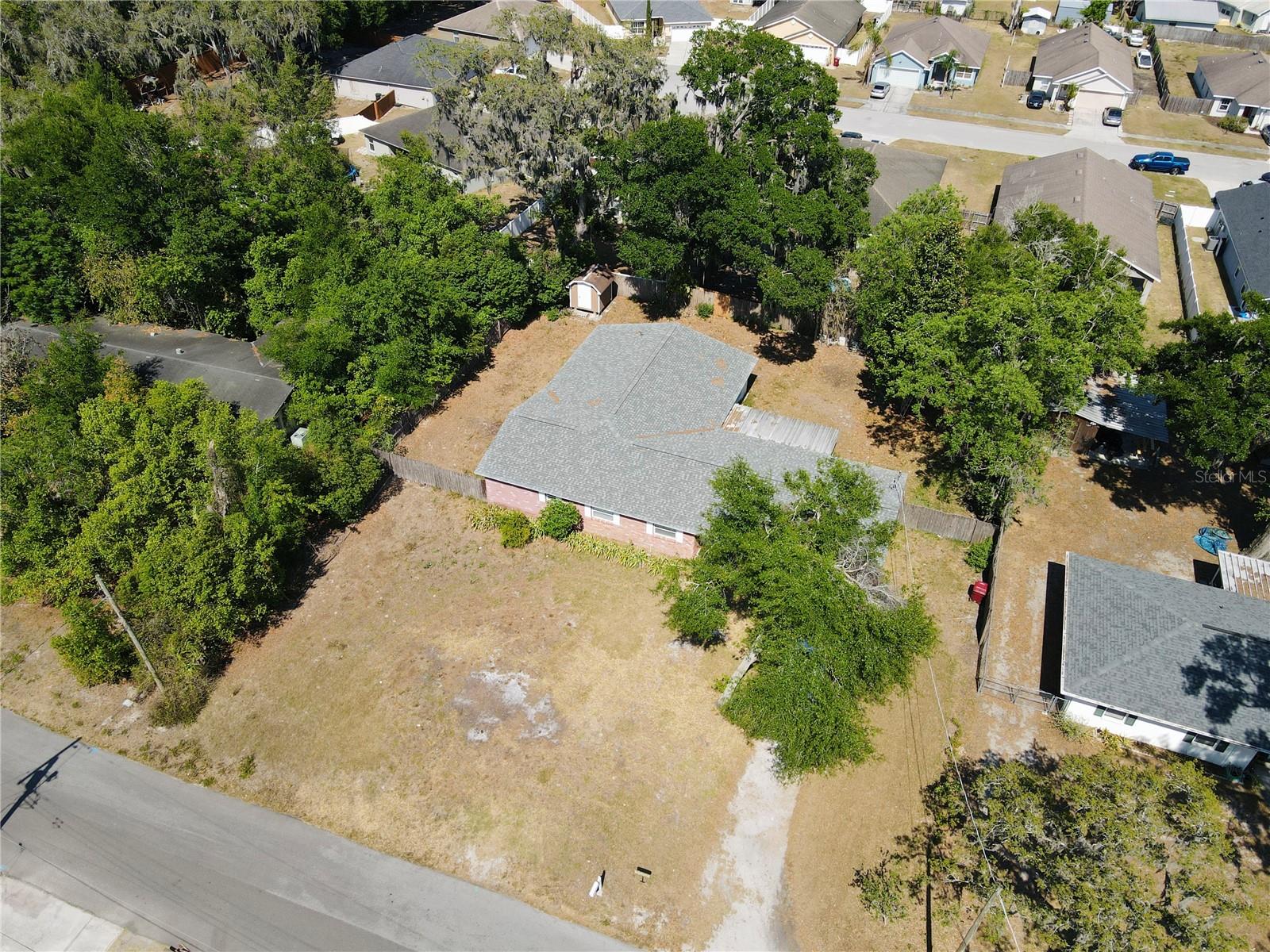 ROACH SUB - Residential Lease