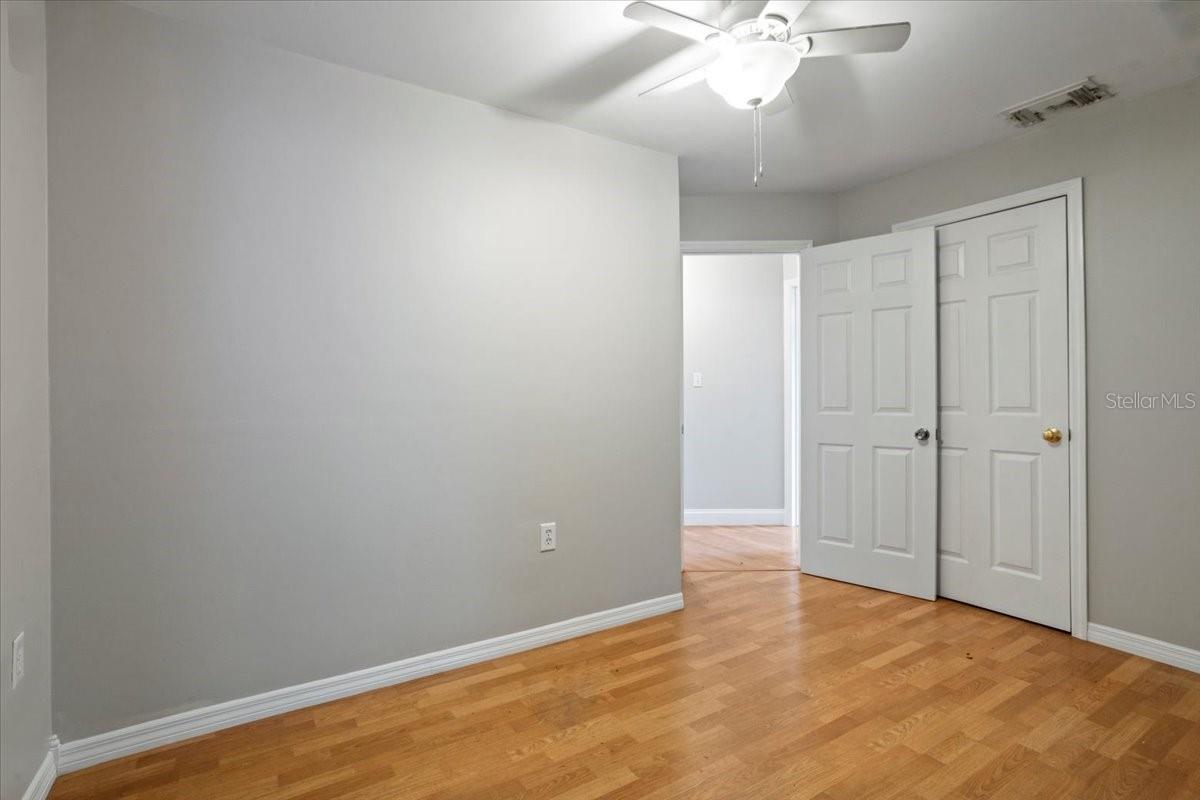 ROACH SUB - Residential Lease