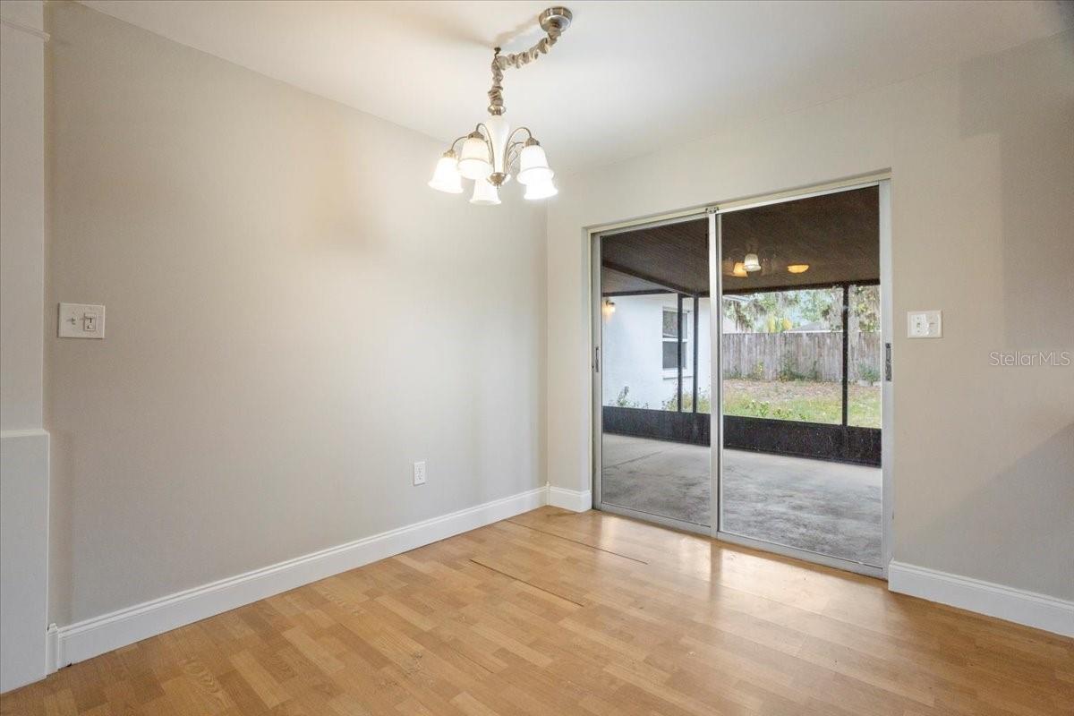 ROACH SUB - Residential Lease