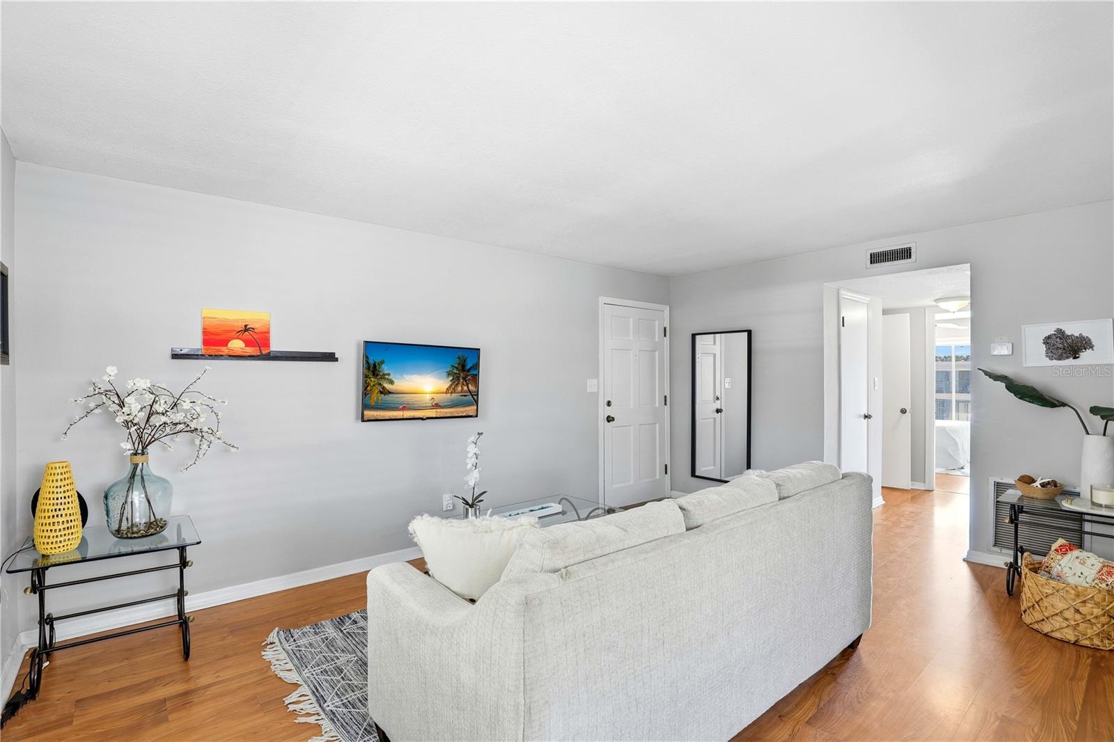 BRIARWOOD CONDO - Residential