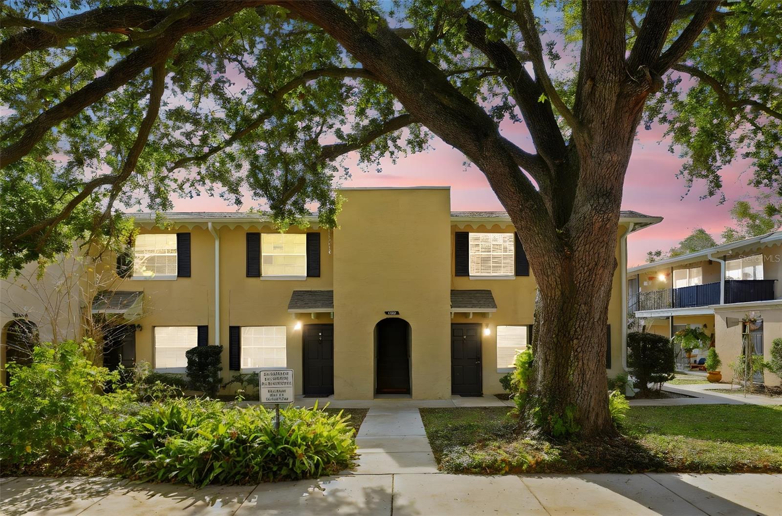 BRIARWOOD CONDO - Residential