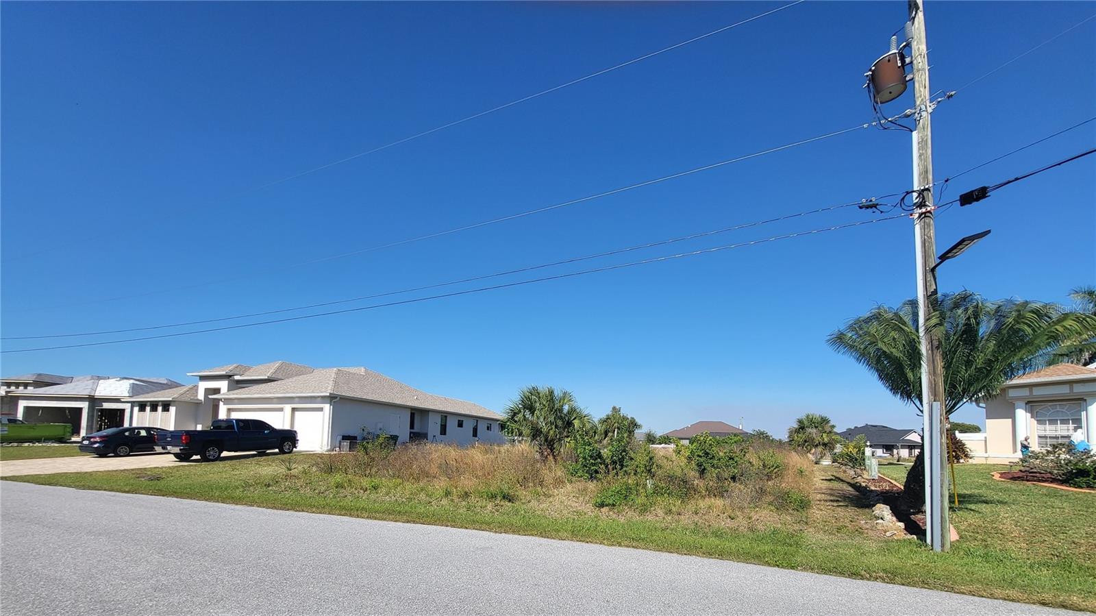 PORT CHARLOTTE SEC 081 - Land