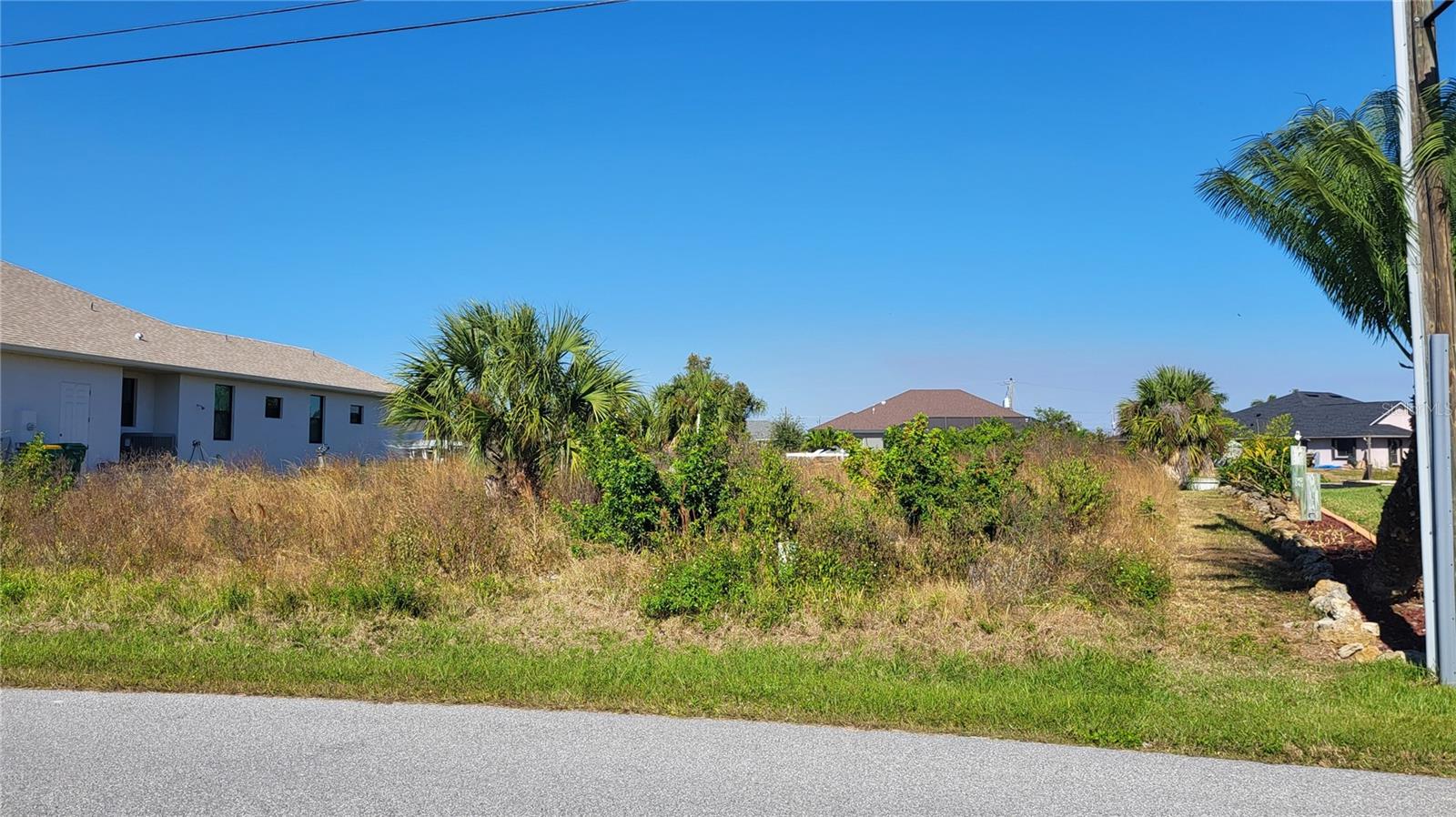 PORT CHARLOTTE SEC 081 - Land