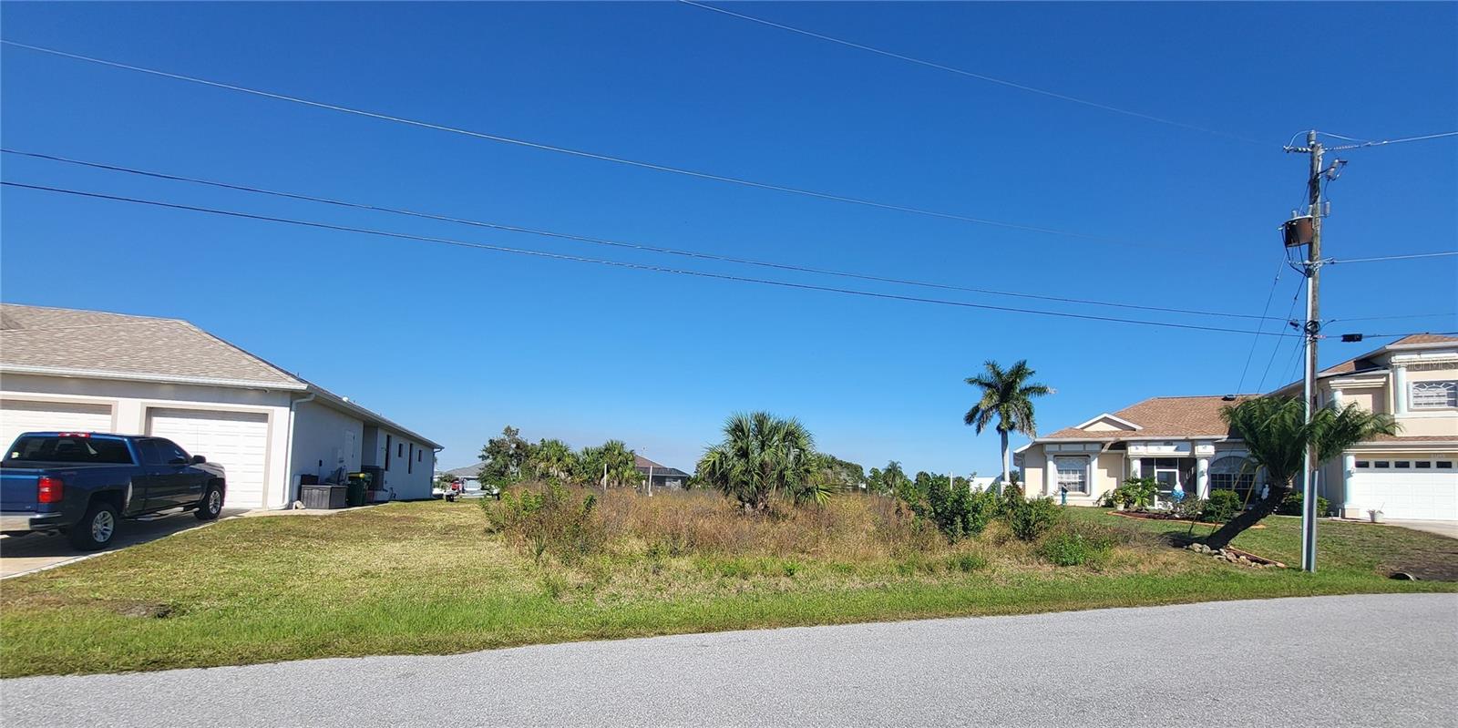 PORT CHARLOTTE SEC 081 - Land