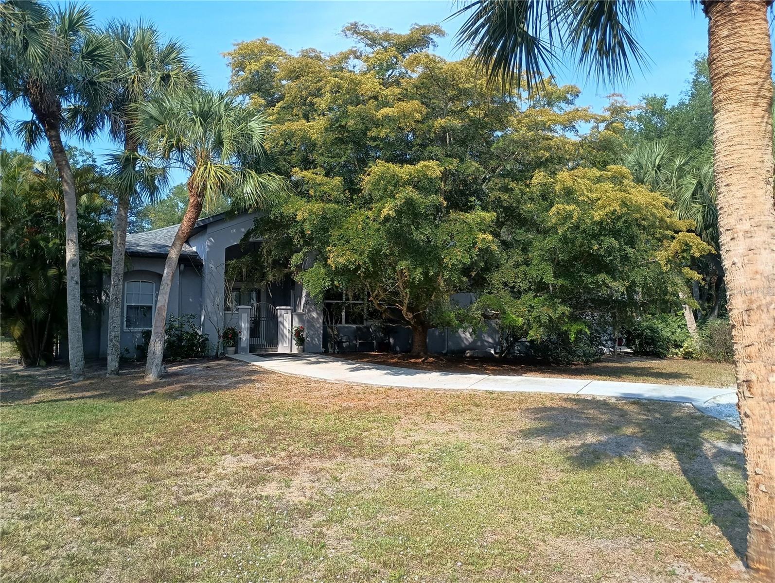 MISSION VALLEY ESTATE SEC A - Residential