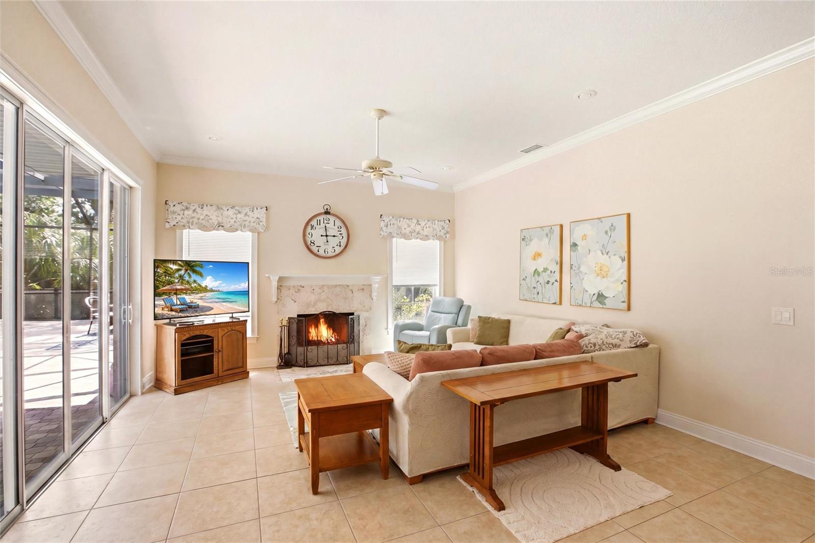 MISSION VALLEY ESTATE SEC A - Residential