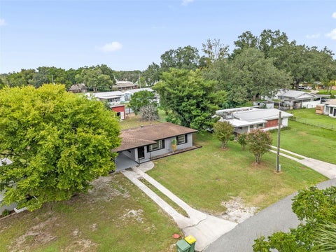 Tiny photo for 2012 Helms Avenue, Leesburg, FL 34748 (MLS # N6146401)