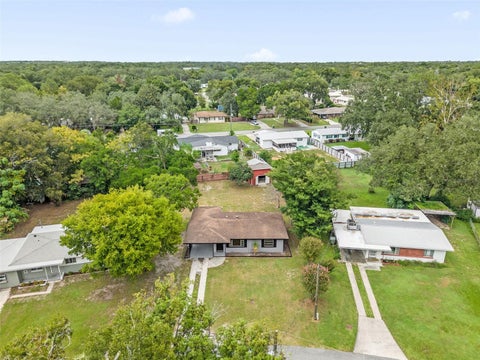 Tiny photo for 2012 Helms Avenue, Leesburg, FL 34748 (MLS # N6146401)