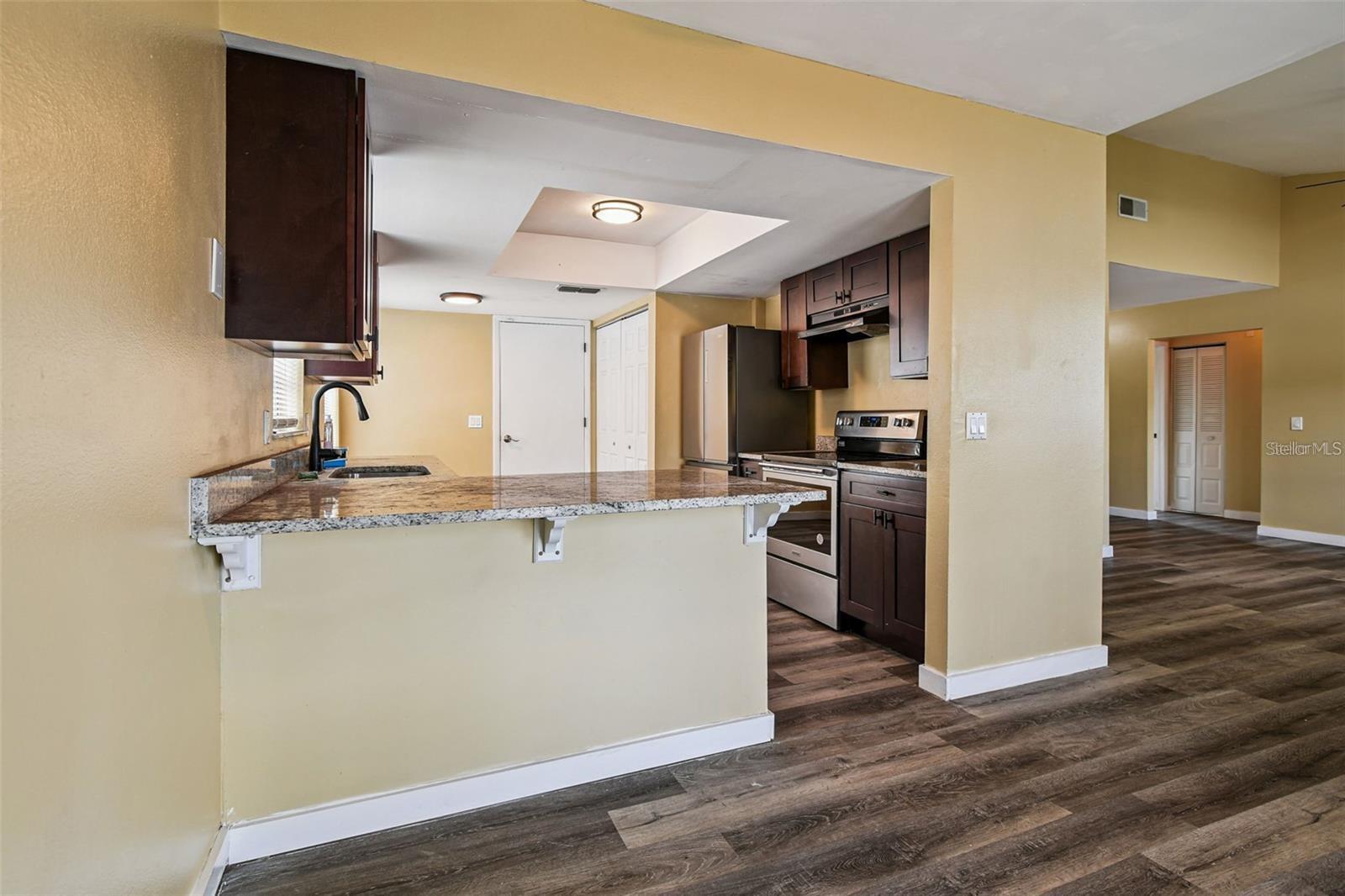 BRIGHTSIDE VILLAGE - Residential Lease