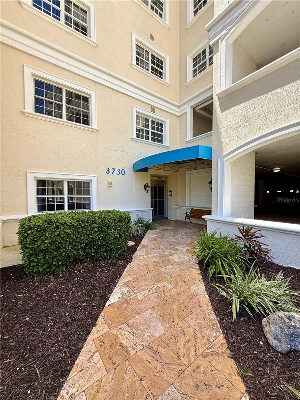 Photo of 3730 Cadbury Circle #528, Venice, FL 34293 (MLS # N6143946)