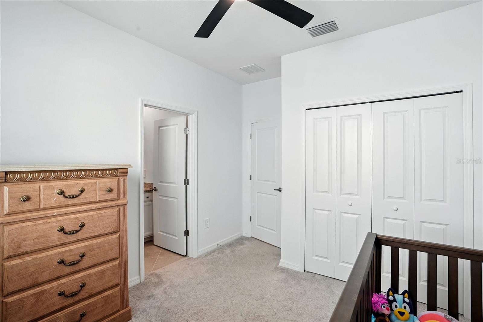 HAMPTON LKS/RIVER HALL SOUTH - Residential