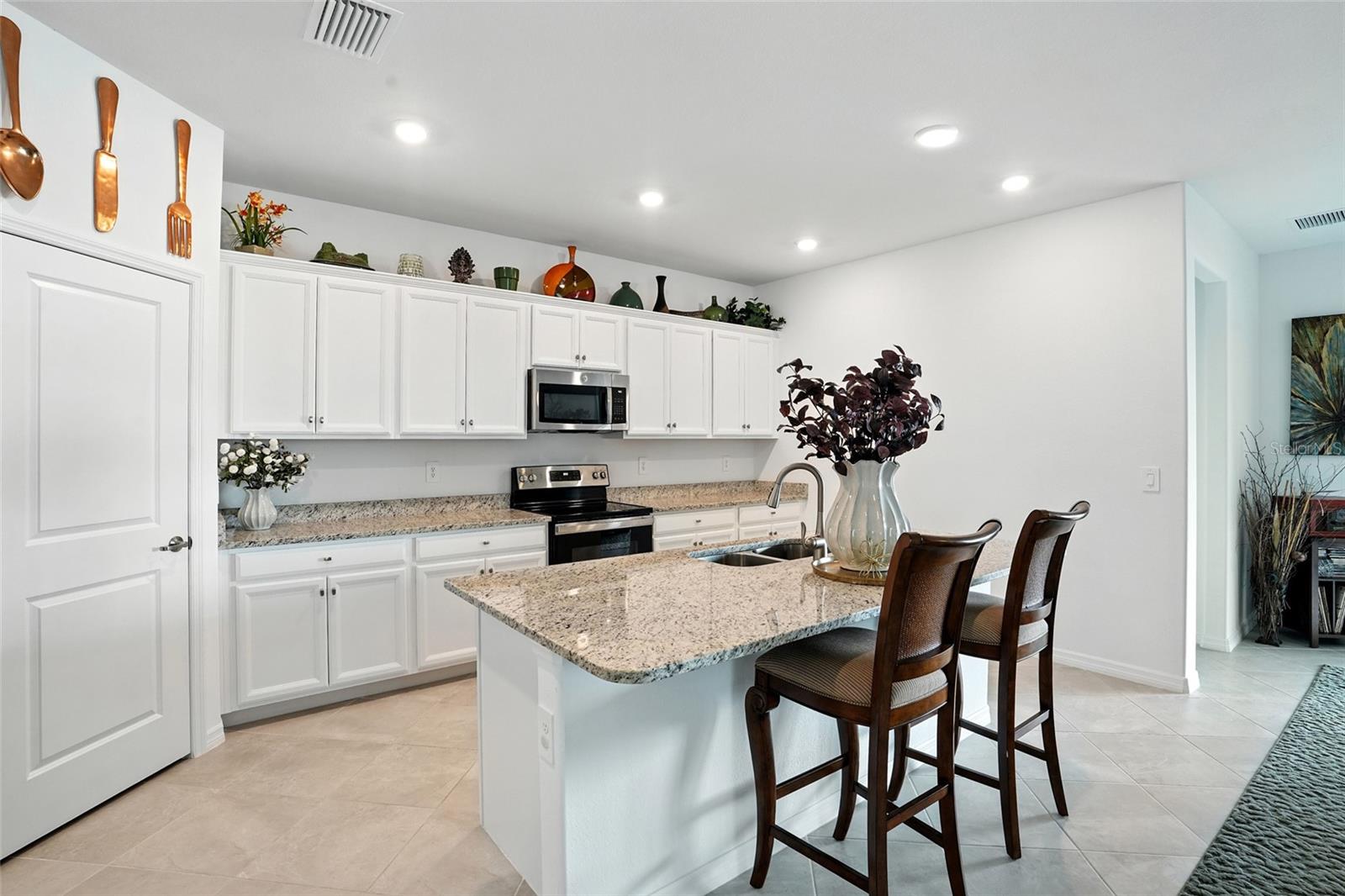 HAMPTON LKS/RIVER HALL SOUTH - Residential