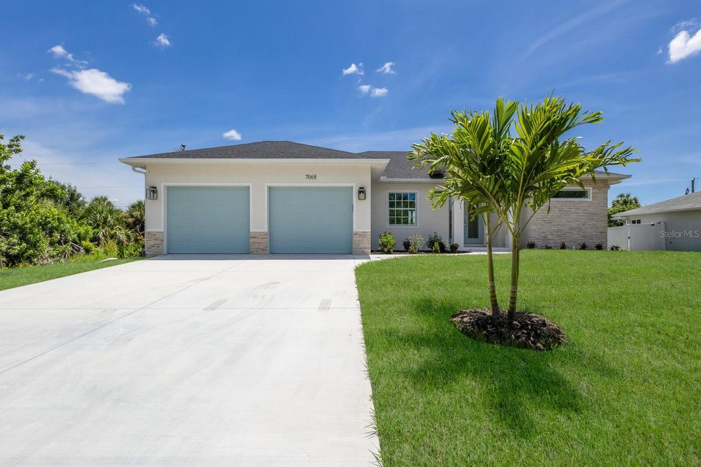 Photo of 7068 Nichols Street, Englewood, FL 34224 (MLS # C7516140)