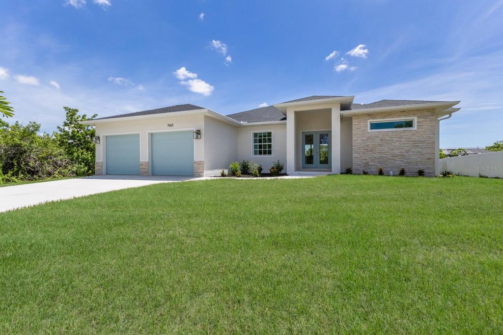 Photo of 7068 Nichols Street, Englewood, FL 34224 (MLS # C7516140)