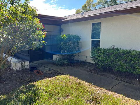 A home in PALM HARBOR