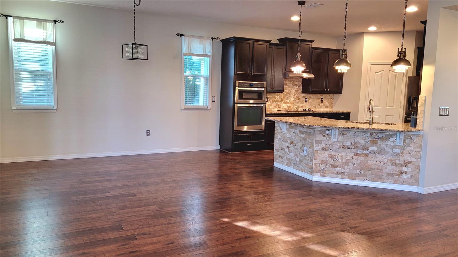 SUMMERLAKE PD PH 1B - Residential Lease