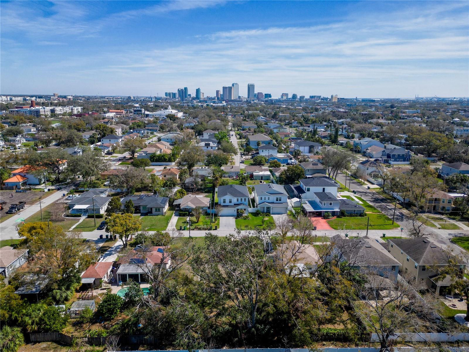 306 N EXCELDA AVENUE