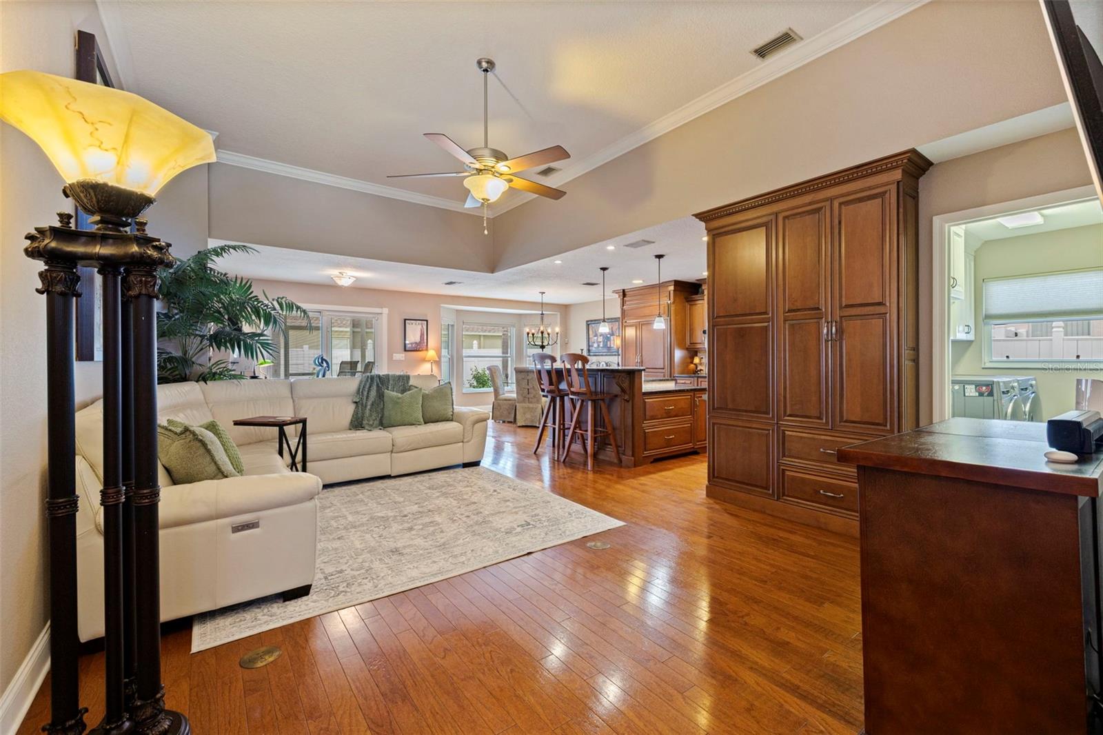 10612 LAKE VISTA DRIVE