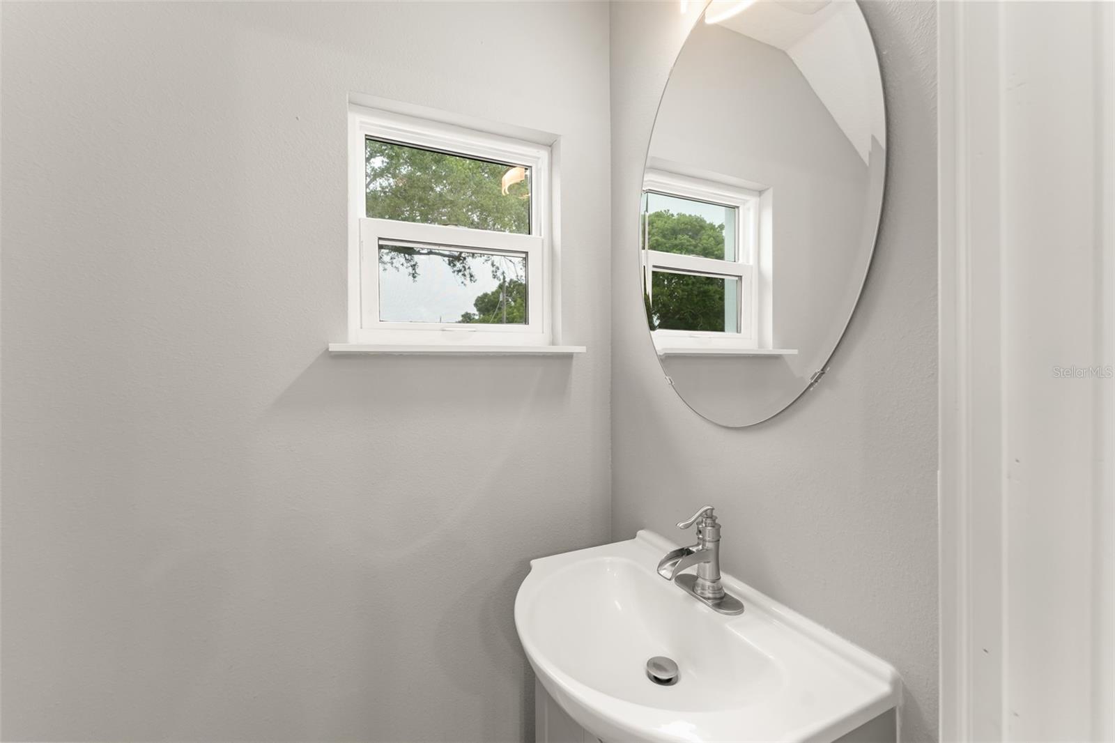 MIDWAY - Residential