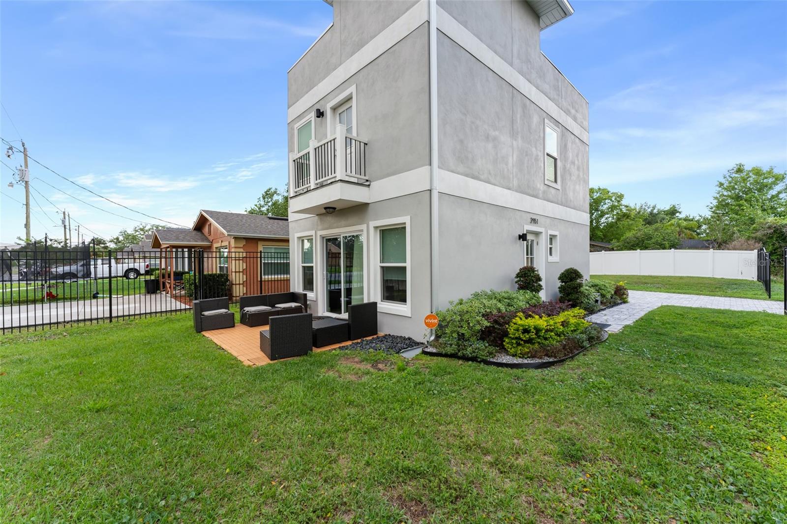 MIDWAY - Residential