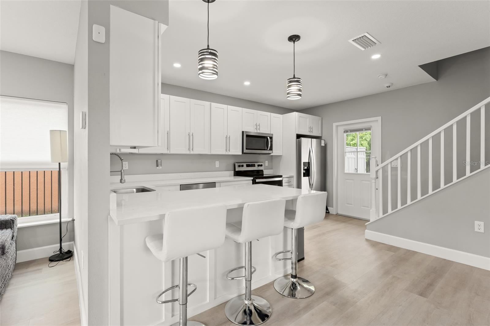 MIDWAY - Residential