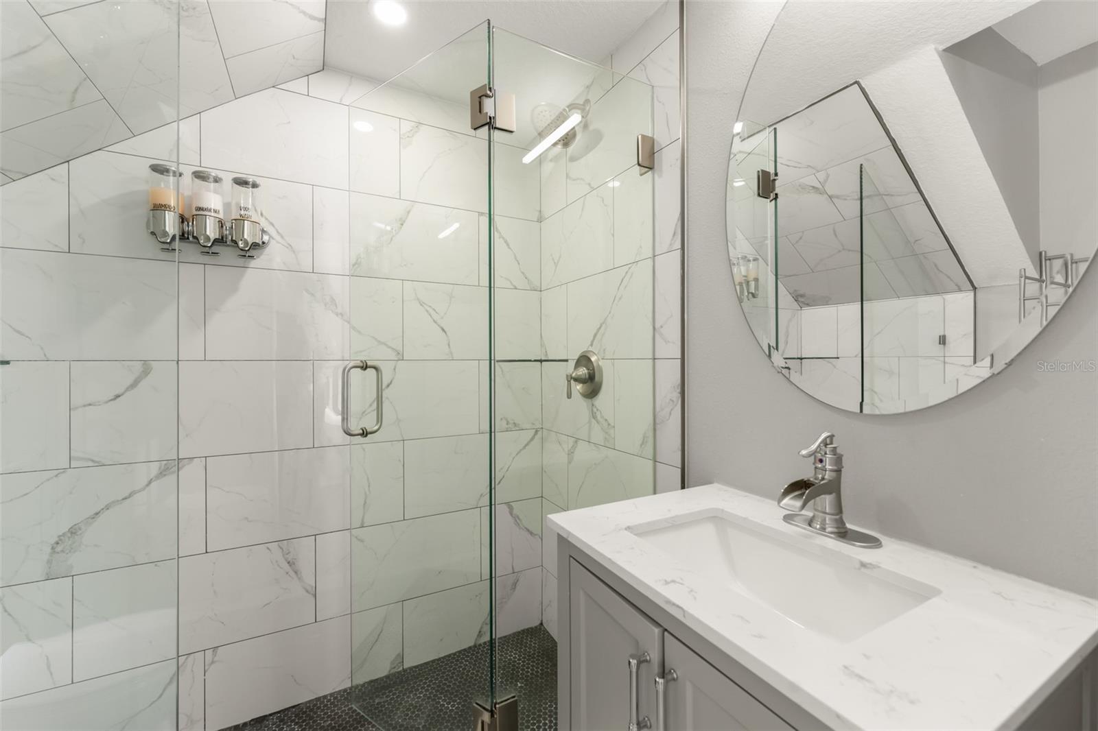 MIDWAY - Residential