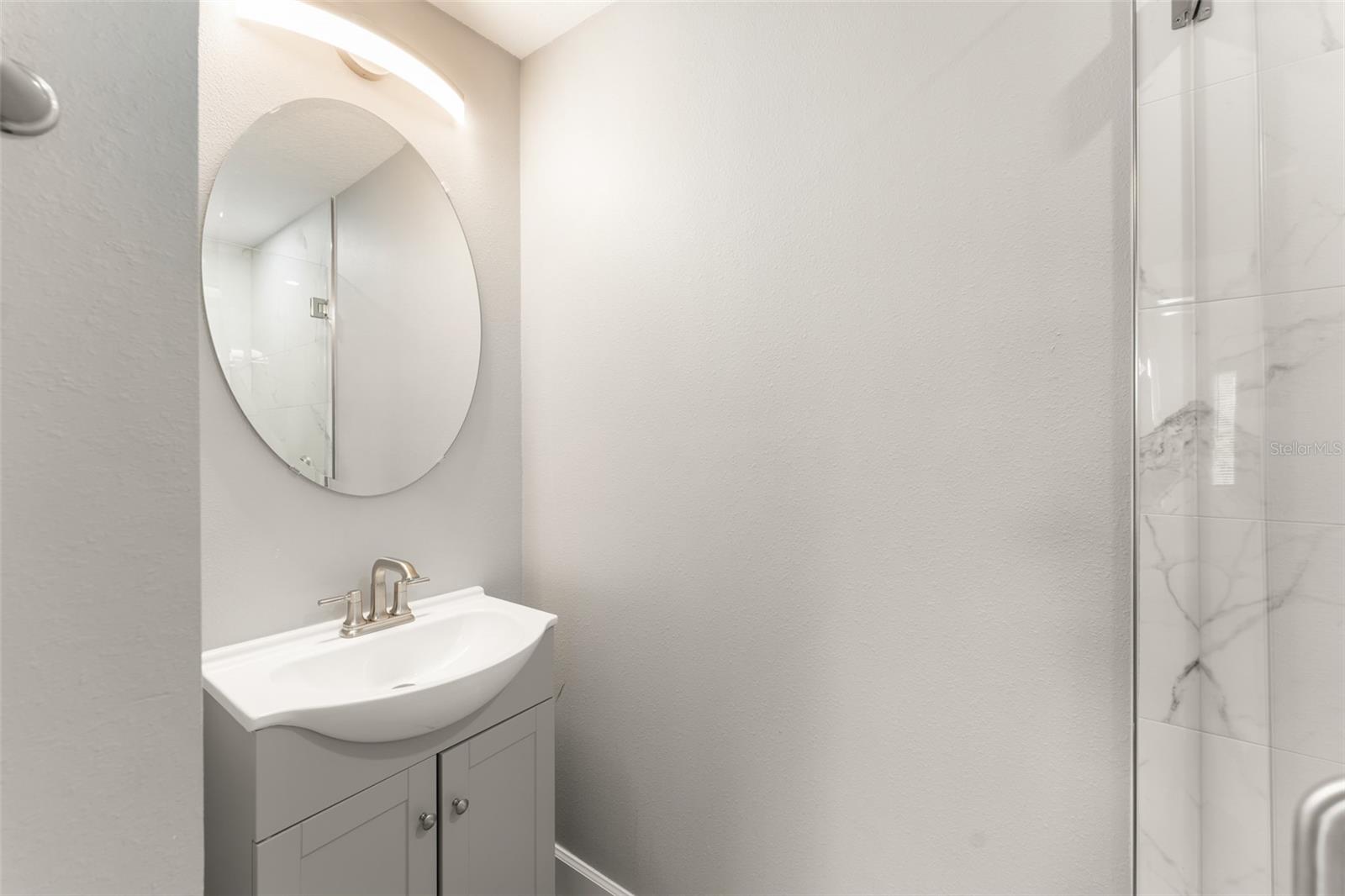 MIDWAY - Residential