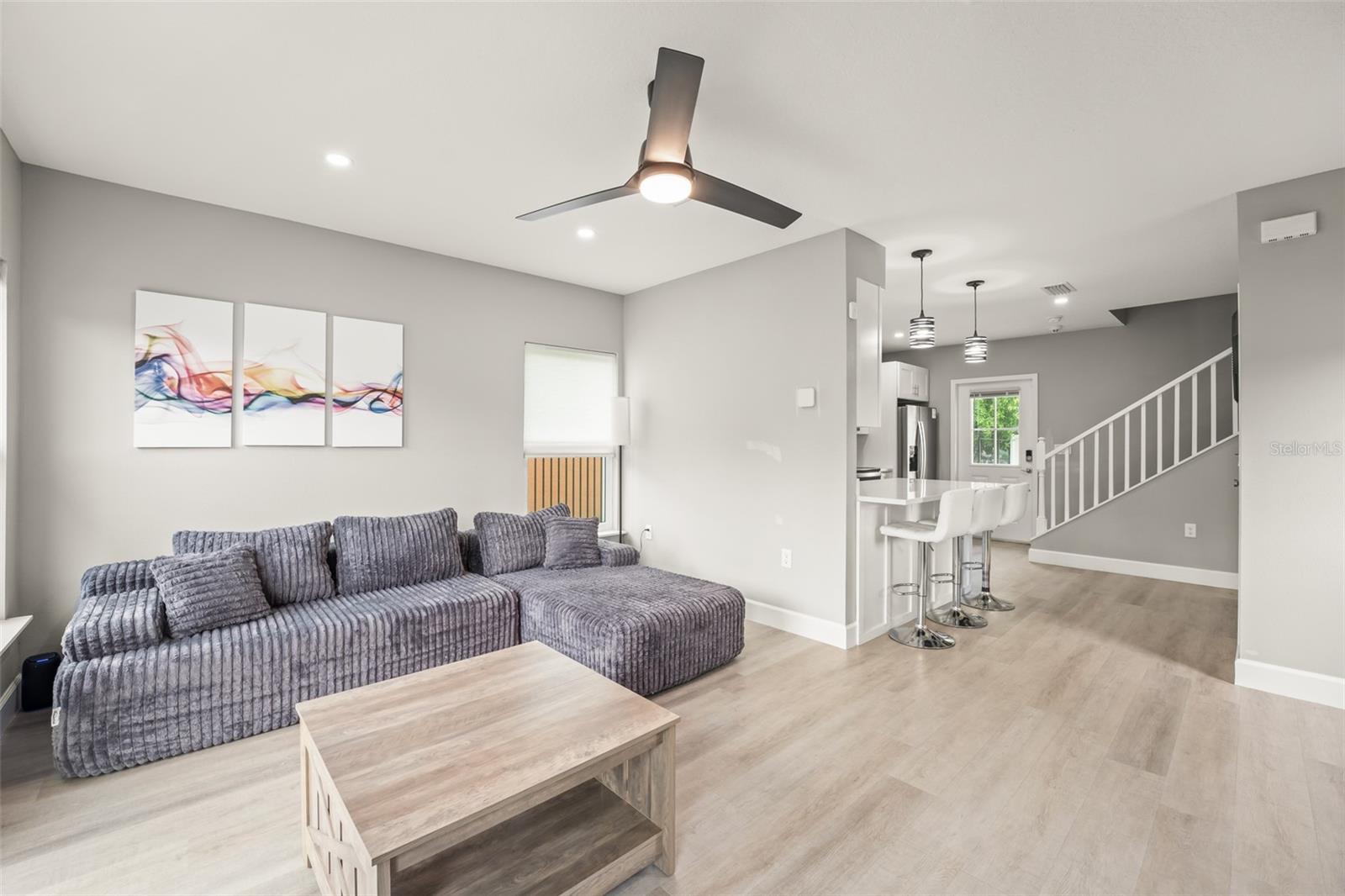 MIDWAY - Residential