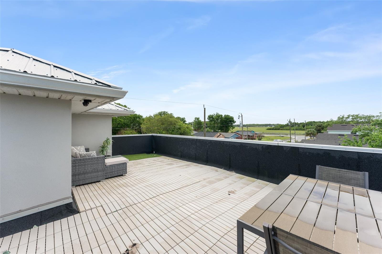 MIDWAY - Residential