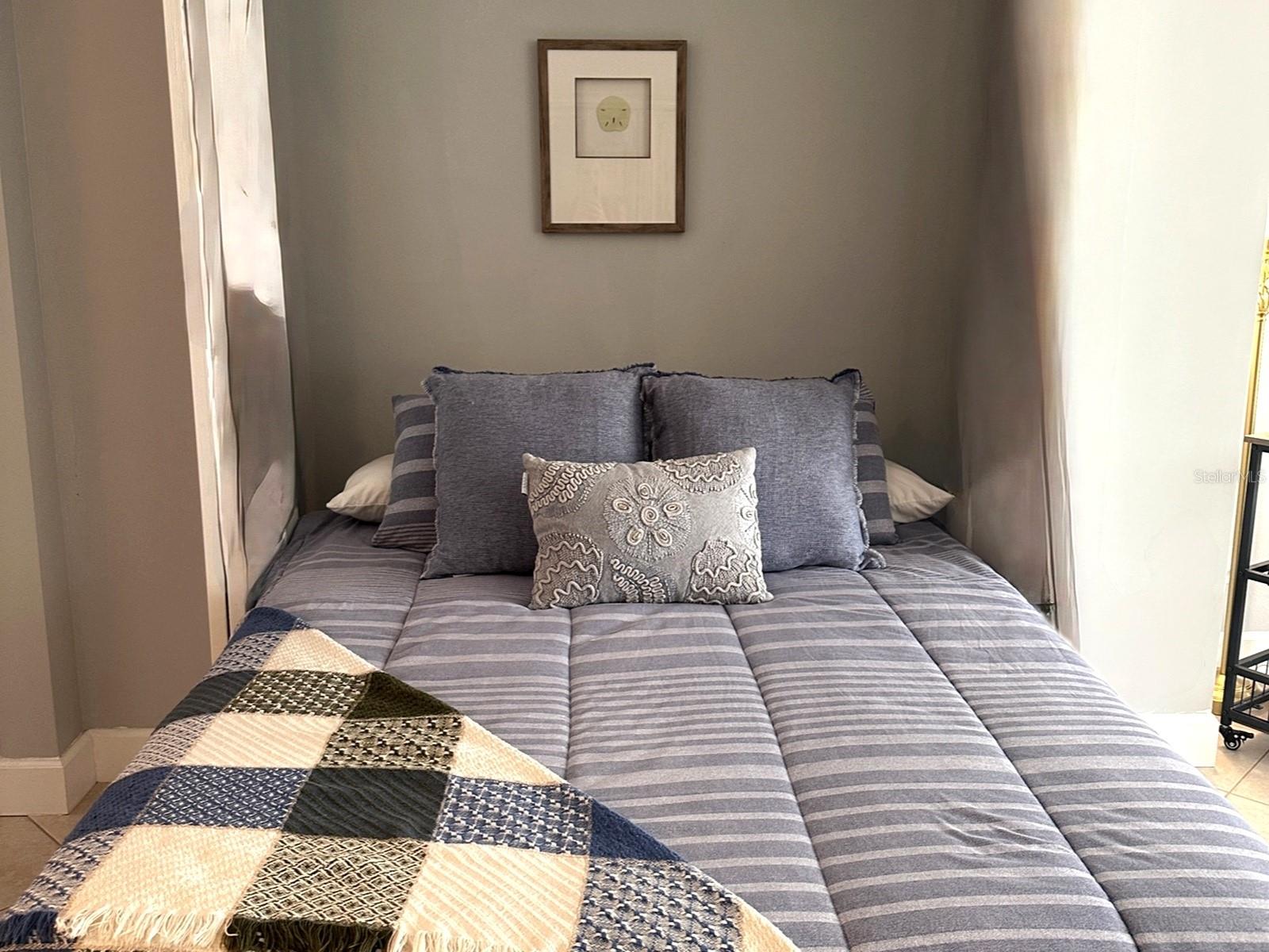 BAY ISLAND GROUP 4A - Residential Lease