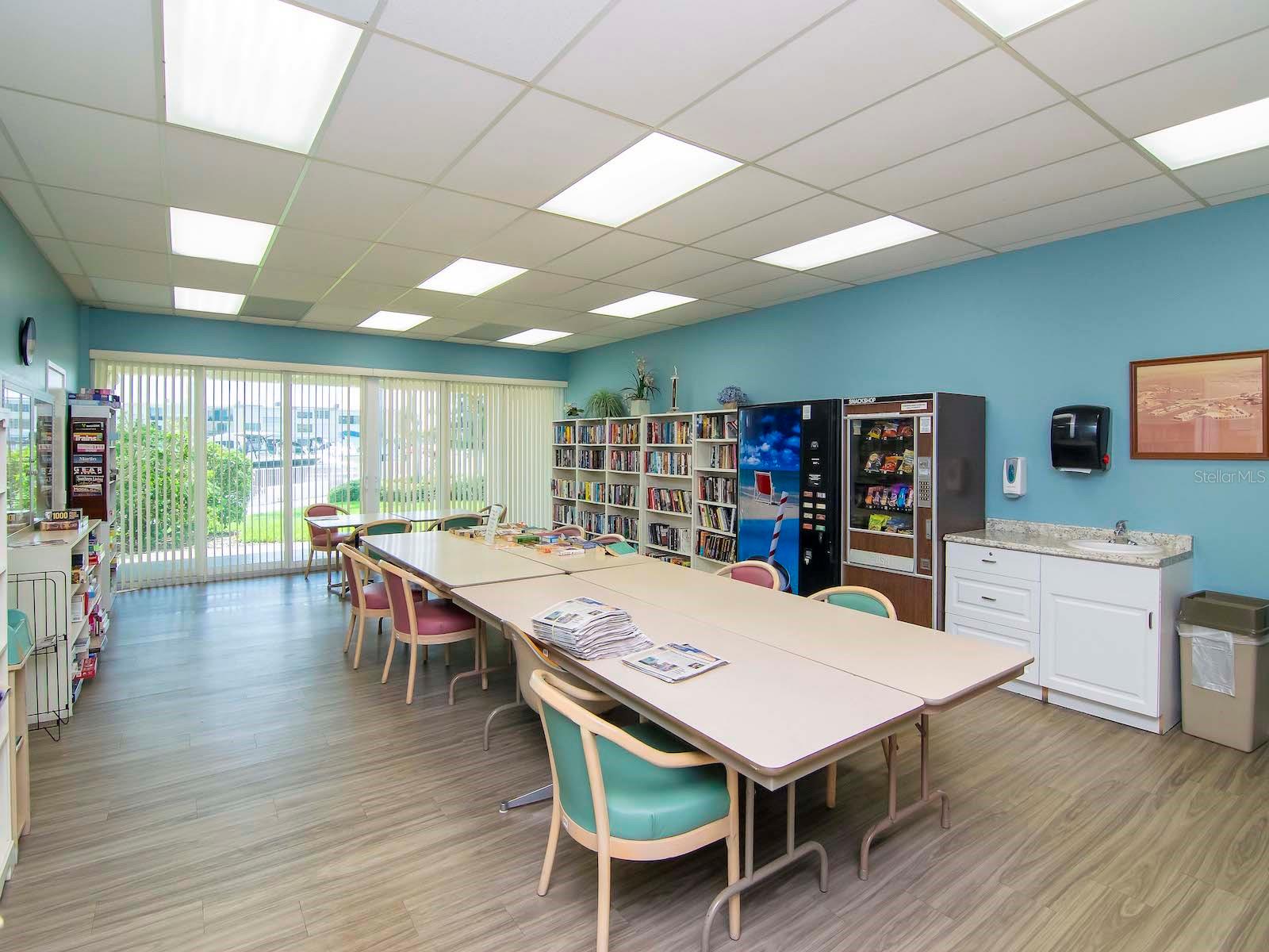 BAY ISLAND GROUP 4A - Residential Lease