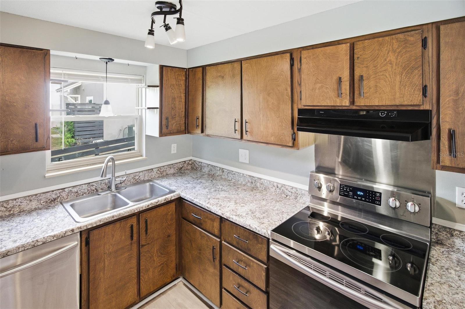 FUQUAY - Residential Lease