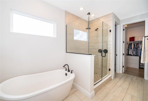 Tiny photo for 16009 Volterra Point, Montverde, FL 34756 (MLS # O6440894)