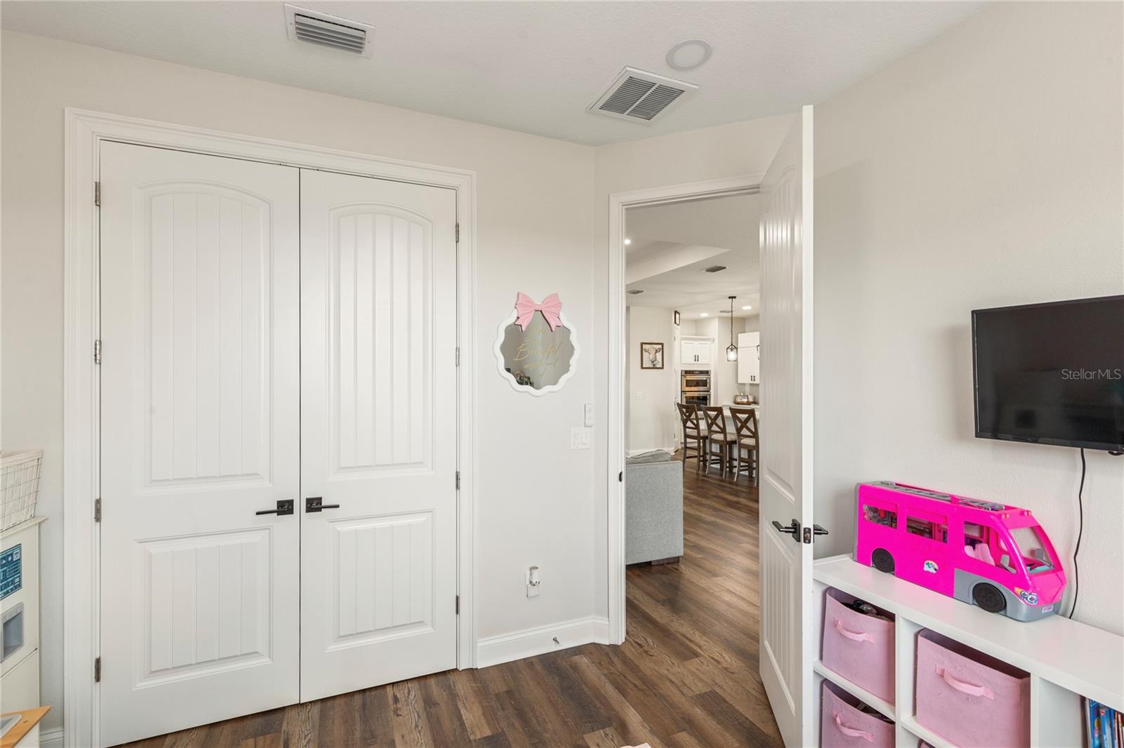 DRAKE ESTATES SUB - Residential