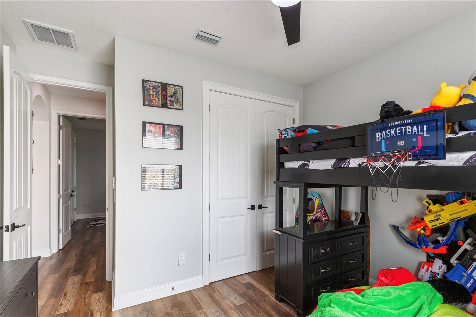 DRAKE ESTATES SUB - Residential