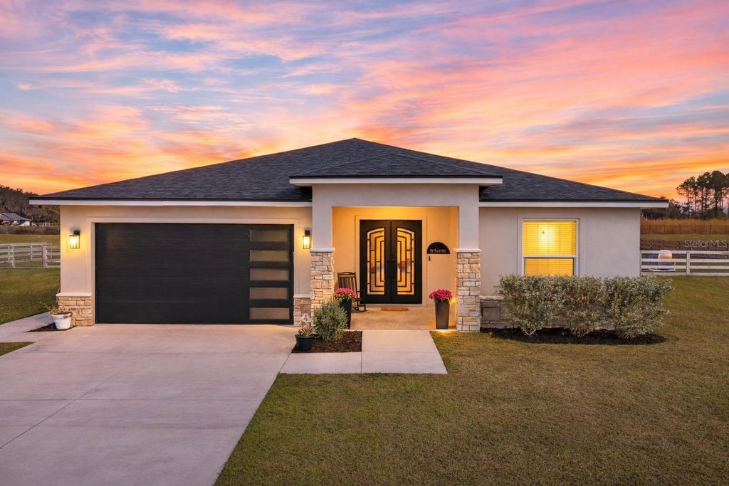 Photo of 32923 Drake Estates Way, Dade City, FL 33525 (MLS # TB8464891)