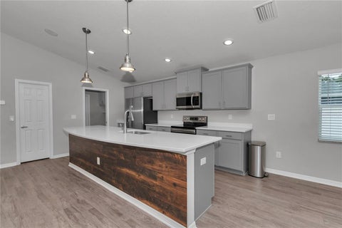 Tiny photo for 4225 SE 89th Street, Ocala, FL 34480 (MLS # OM734908)