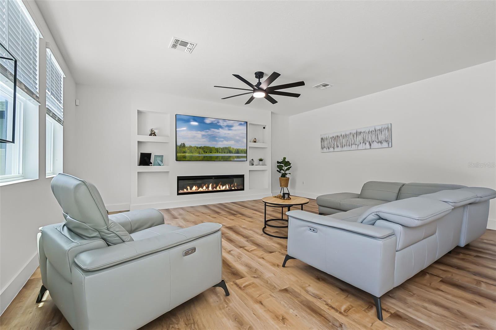 LAWSON DUNES SUB - Residential