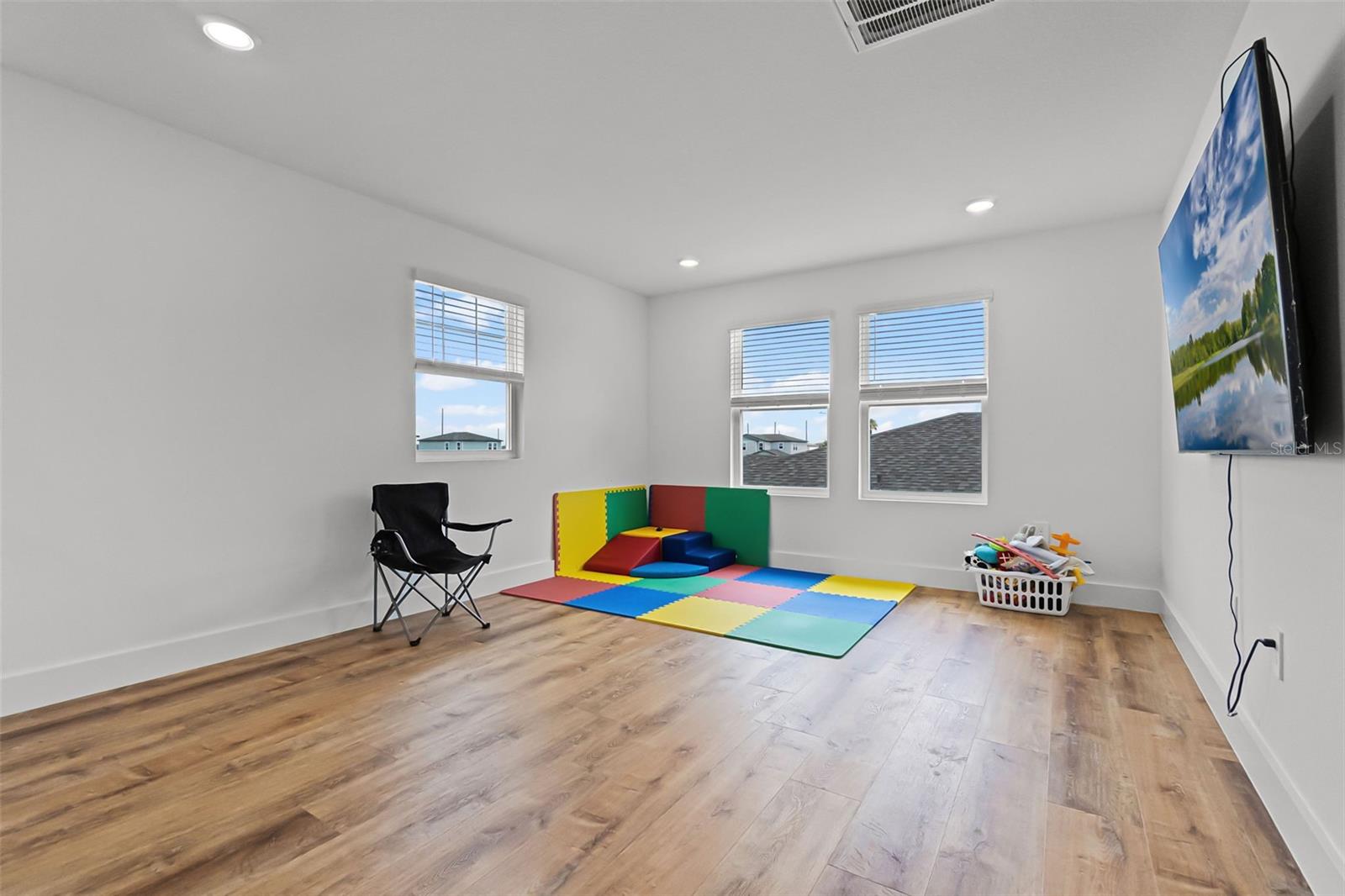 LAWSON DUNES SUB - Residential