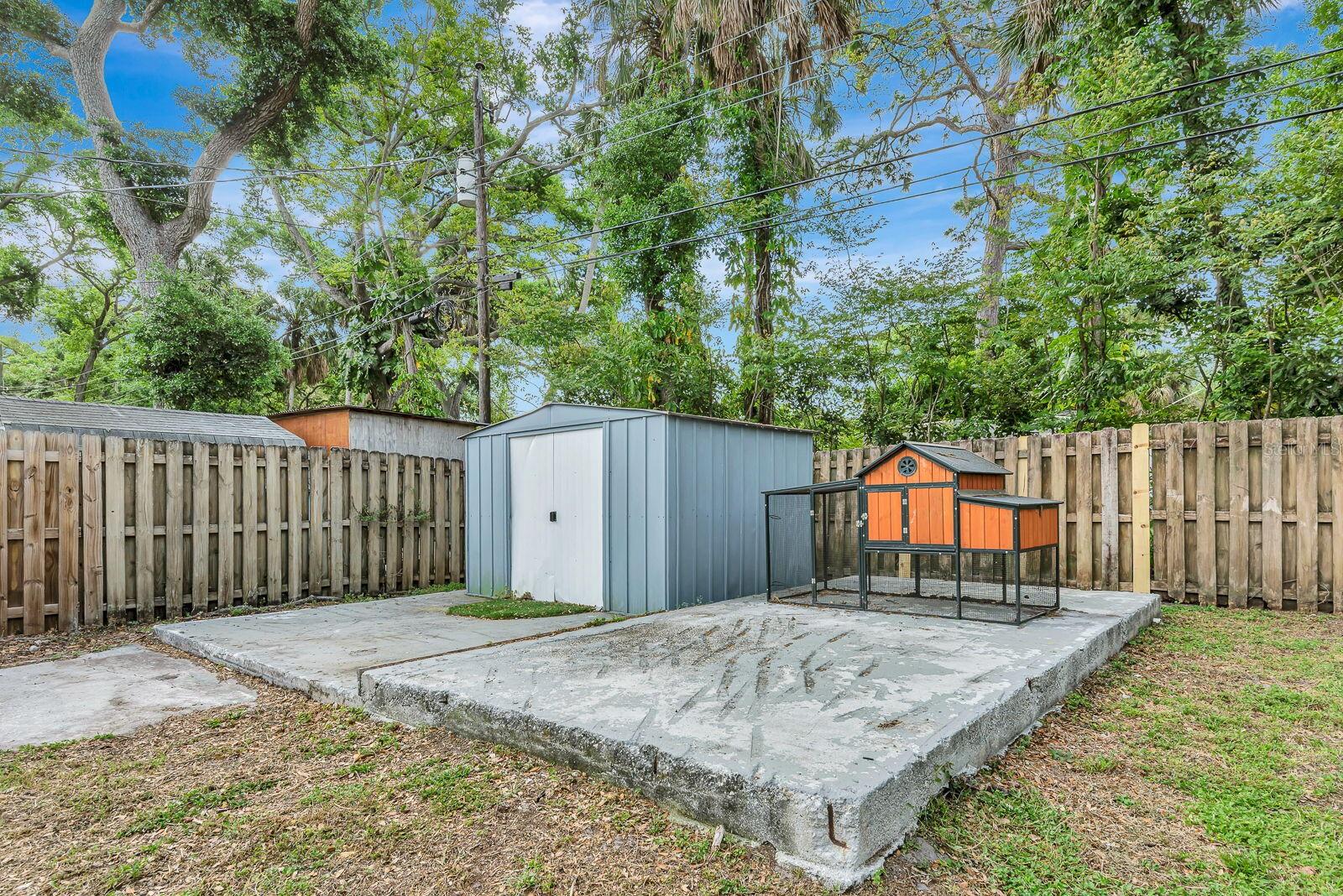 COLLEGE HEIGHTS - Residential