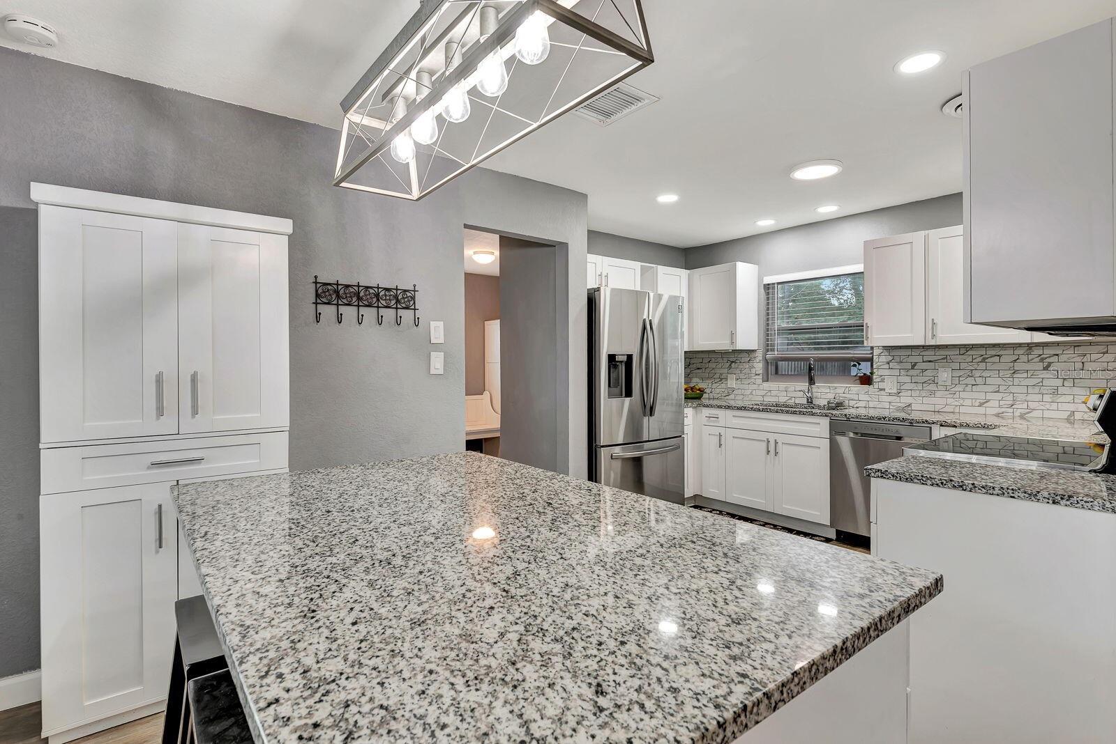 COLLEGE HEIGHTS - Residential