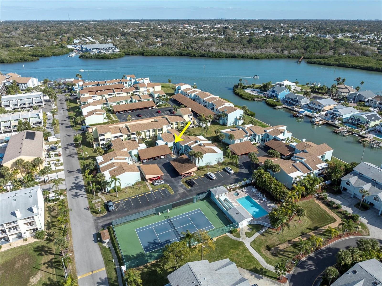 WINDRUSH COVE PH 1 CONDO - Residential